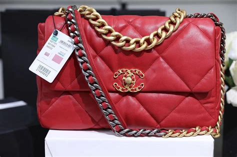 chanel 19 red bag|chanel 19 price.